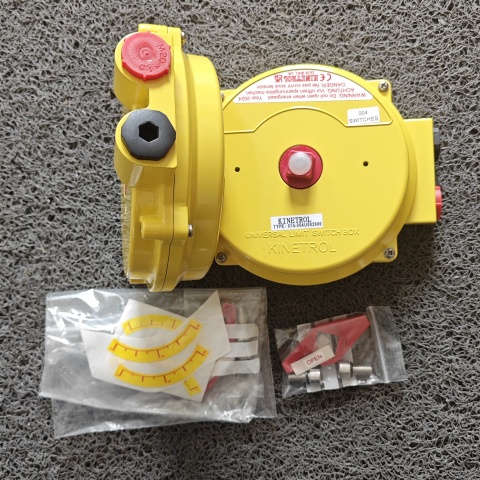 限位開(kāi)關(guān)盒 074-004U002000 (4)