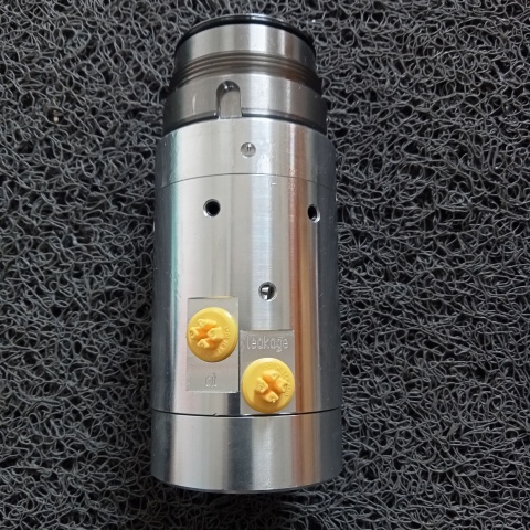 旋轉(zhuǎn)接頭95