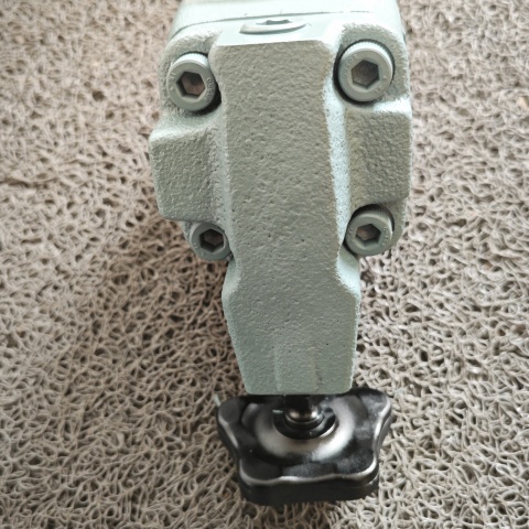 溢流閥 R-T06-1-20 8-70KG-CM2 (6)