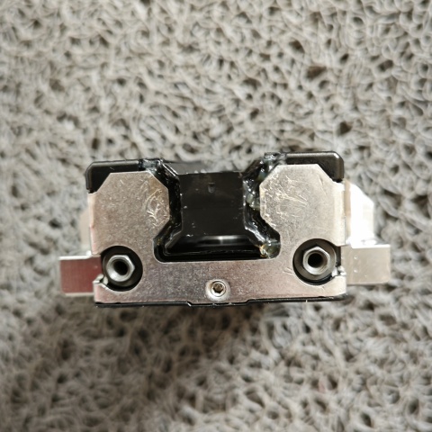 導(dǎo)軌滑塊R165181322 (2)