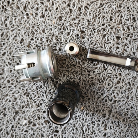 拉爪帶鎖緊螺栓 95